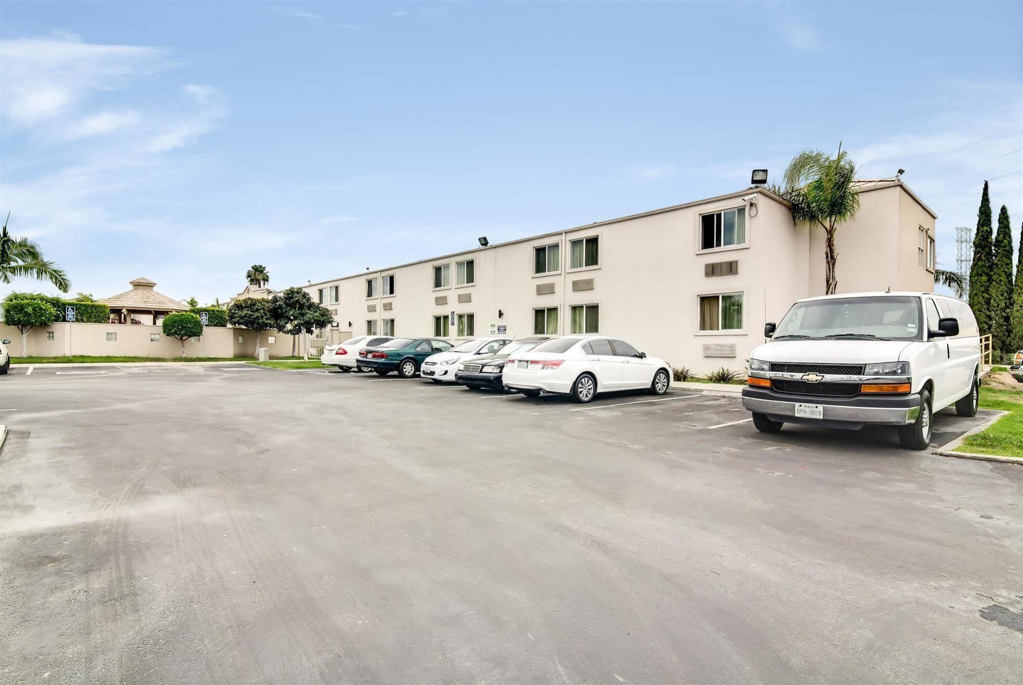 Motel 6-Carson, Ca (Adults Only) מראה חיצוני תמונה